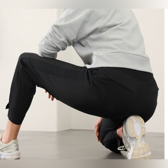 Athleta Brooklyn Ankle Pant - Picture 15 of 17